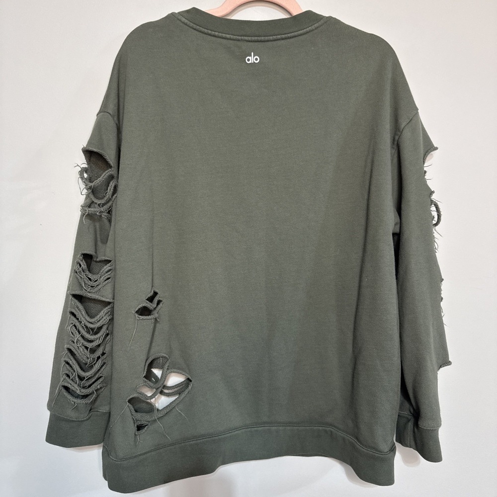 ALO Yoga Fade Distressed Pullover Crewneck‎ Sweatshirt Womens Size M Green #094 - Picture 6 of 16